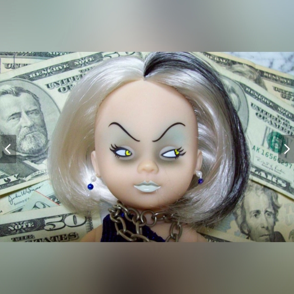 Living Dead Dolls 7 Deadly Sins Greed NIB Sealed Mint - Picture 3 of 11